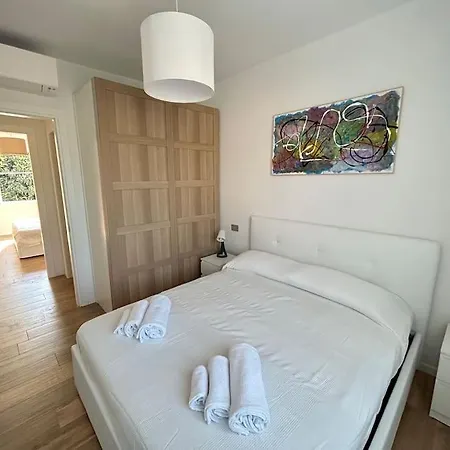 Apartment Art X4 In Centre With Private Parking