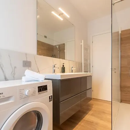 아파트 Art X4 In Centre With Private Parking